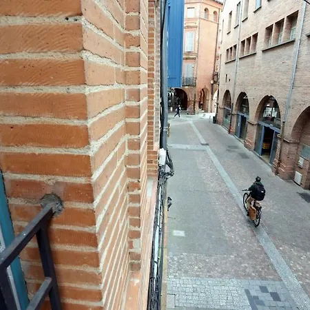 Chez Juliette, Proche Place Nationale Avec Parking Lägenhet