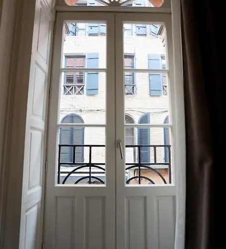 Апартаменты Chez Juliette, Proche Place Nationale Avec Parking *